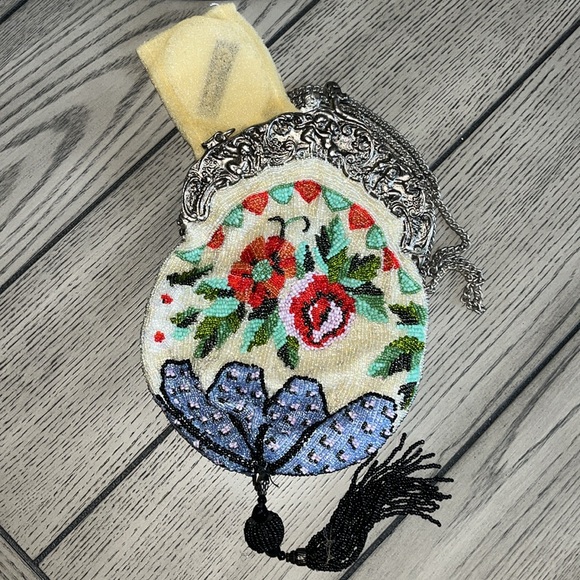 VTG Christiana 100% Silk Hand Beaded Purse Art Deco W/ Mirror & Long Chain - Picture 10 of 10